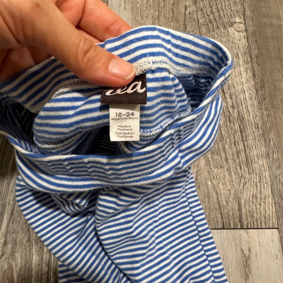 Tea Collection: Ruffle Bottom Joggers - Picture 3 of 3